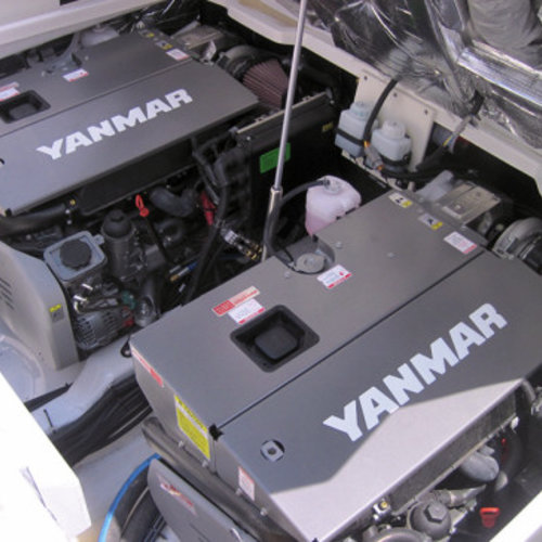 yanmar_6by_twin_engines.jpeg